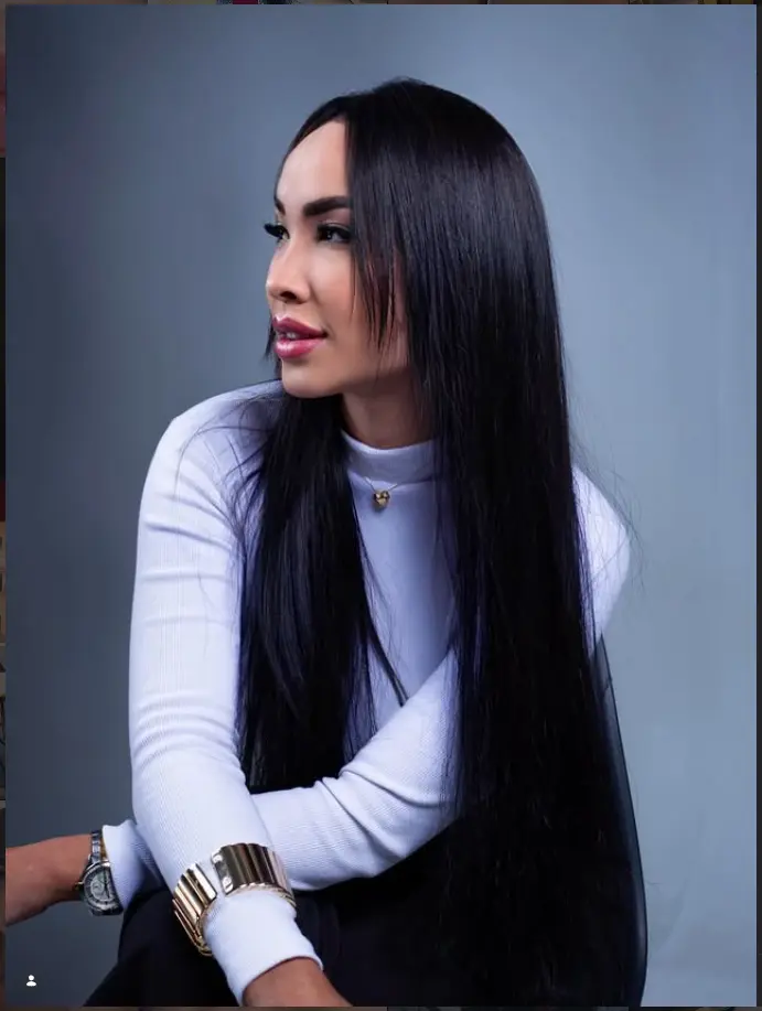 Dra. Jamile Koga · JK Estética